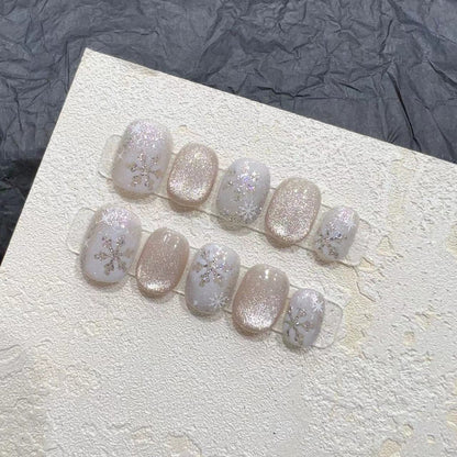 Schickes Glitzer-Press-On-Nagelset mit Schneeflocken-Design Brehn