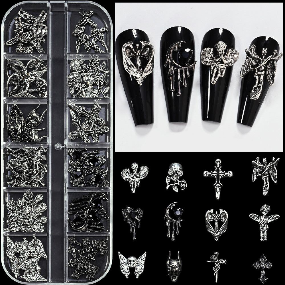 Dekorative Metall-Nagelkunst Charms