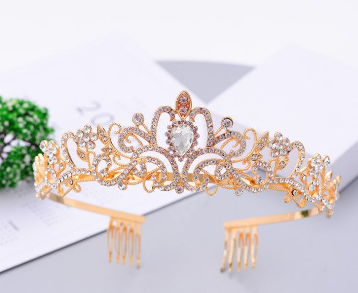 Damen Funkelnde Kristall-Tiara mit filigranem Design Brehn