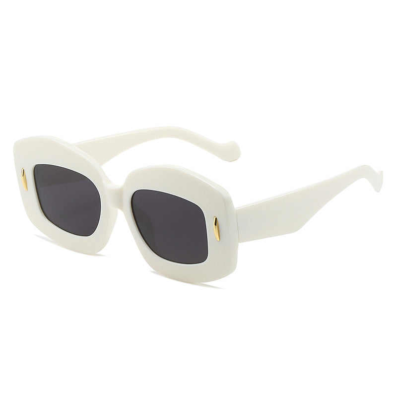 Zeitgenössische Chunky Rahmen Sonnenbrille Brehn