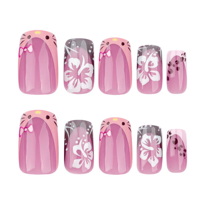 Kunstvolle Nageldesigns mit floralen Akzenten Brehn 1789124010