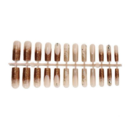 Kunstnagelset mit glamourösen Glitter- und Dekor-Elementen Brehn