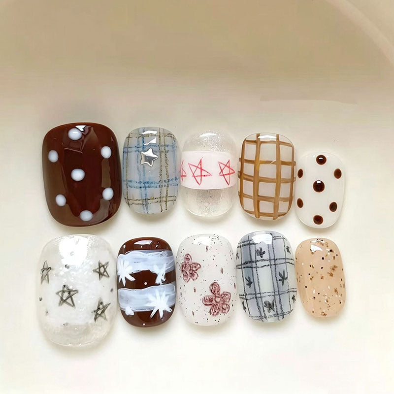 Süßes Charakter Press-On Nagelkunstset Brehn