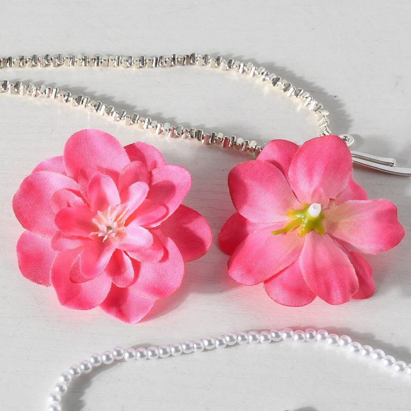 Elegante florale Haarklammern