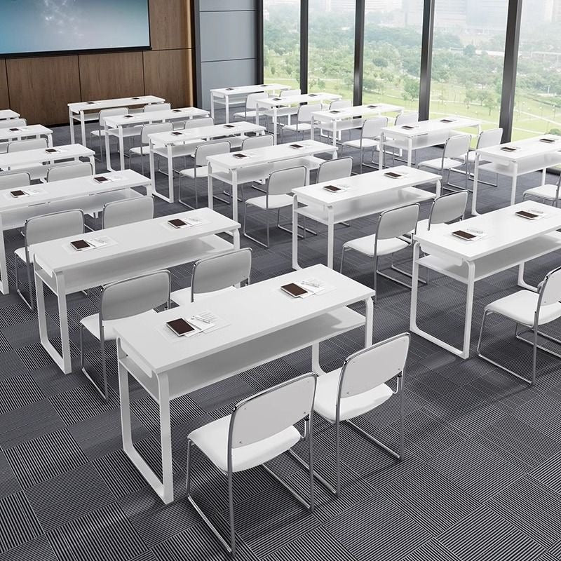 Moderner Konferenztisch mit integriertem Stauraum Brehn