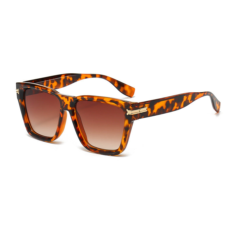 Damen Moderne Quadrat-Sonnenbrille mit exklusiven Akzenten Brehn