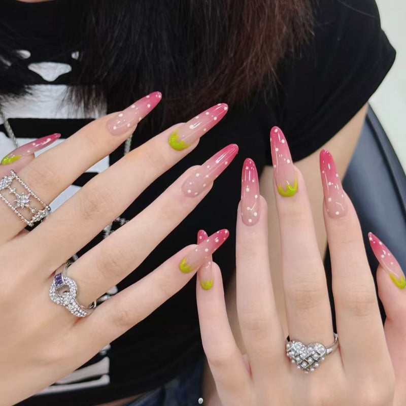 Künstlerische Lange Stiletto-Nagelverzierungen Brehn
