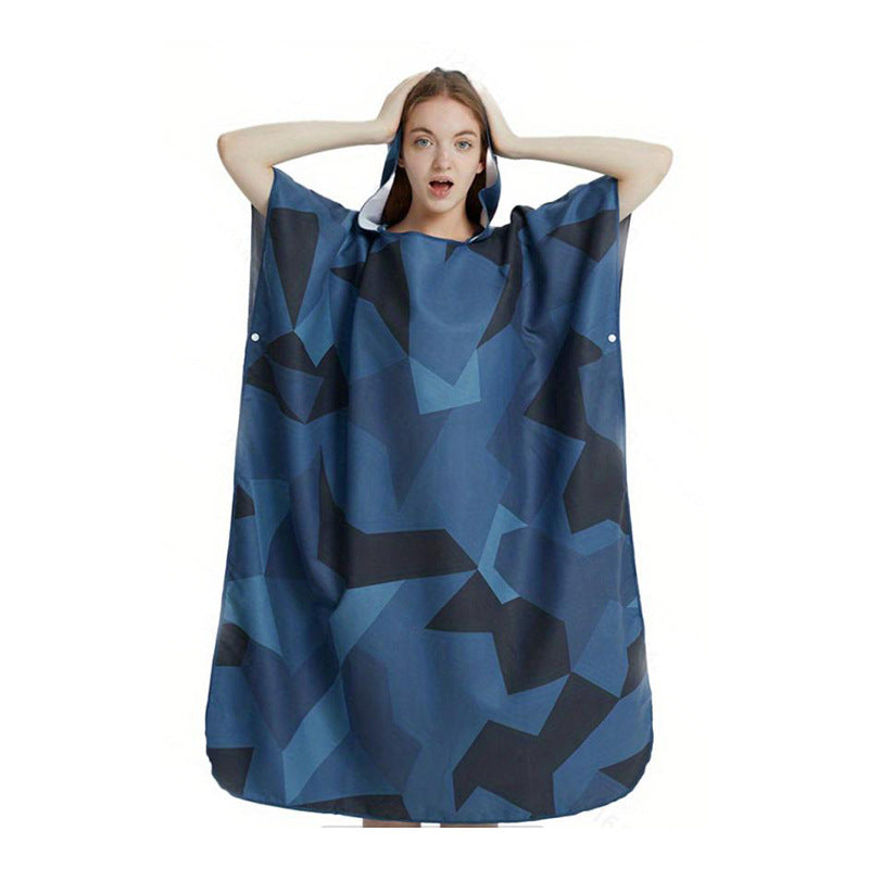 Badeponcho mit stylischem Design und praktischer Kapuze Brehn