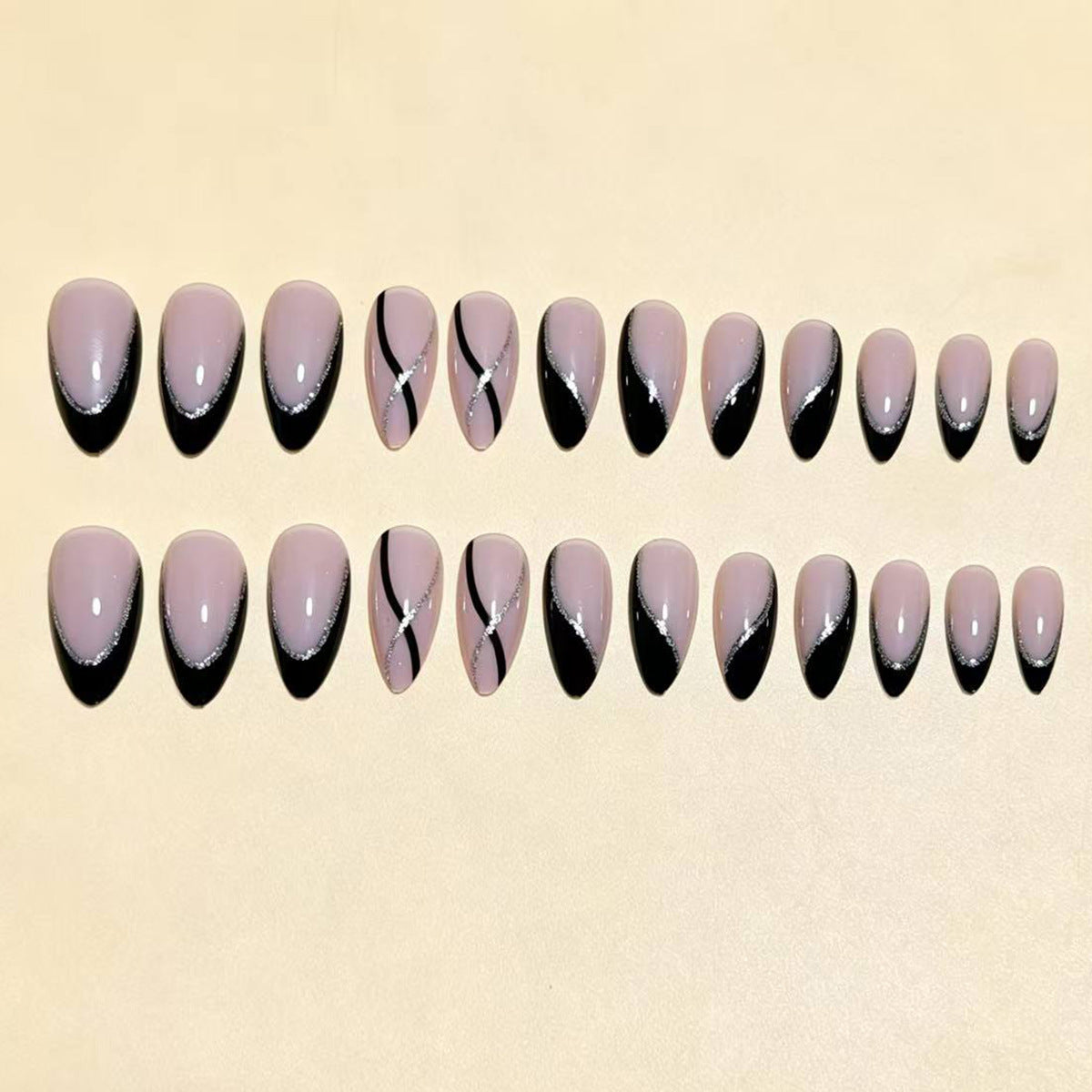 Elegantes Stiletto Nagelkunst-Set Brehn