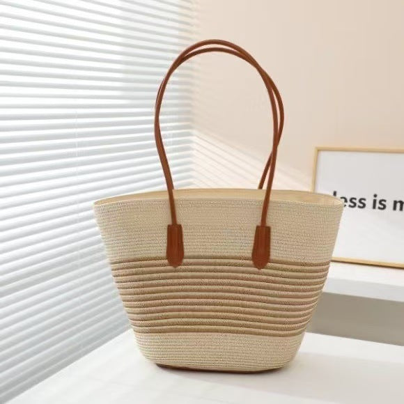 Raffinierte Strandtasche mit Passendem Sonnenhut Brehn