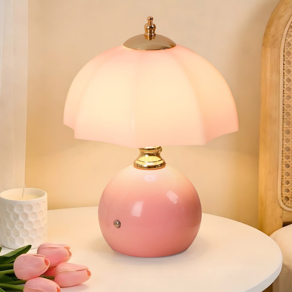 Dekorative Tischlampe