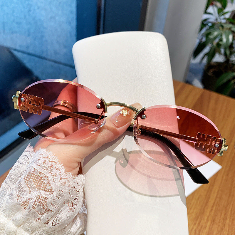 Damen modische Sonnenbrille im eleganten ovalen Design Brehn