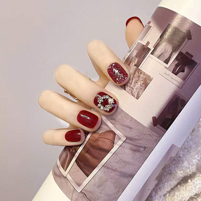 Dekoratives florales Press-On-Nagelkunst-Set Brehn