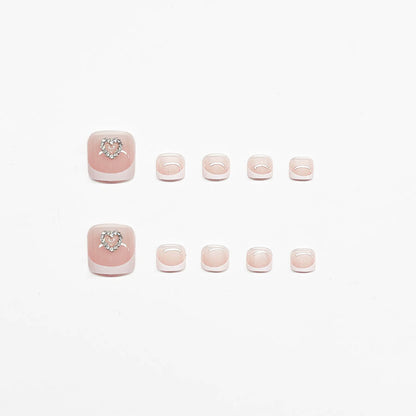 Kunstnagelset mit verspieltem Herzdesign Brehn