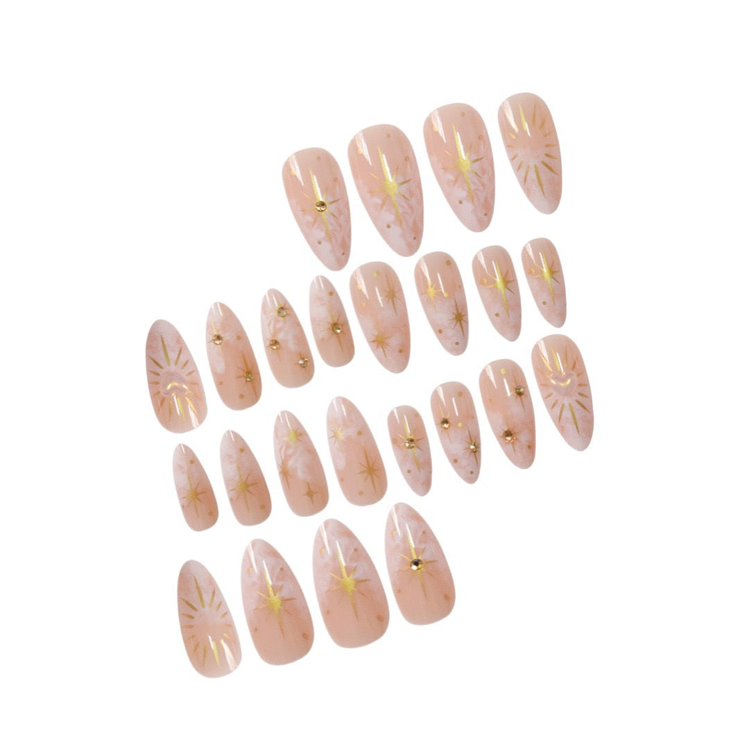 Stiletto Nagelkunstverlängerungen mit himmlischem Design Brehn