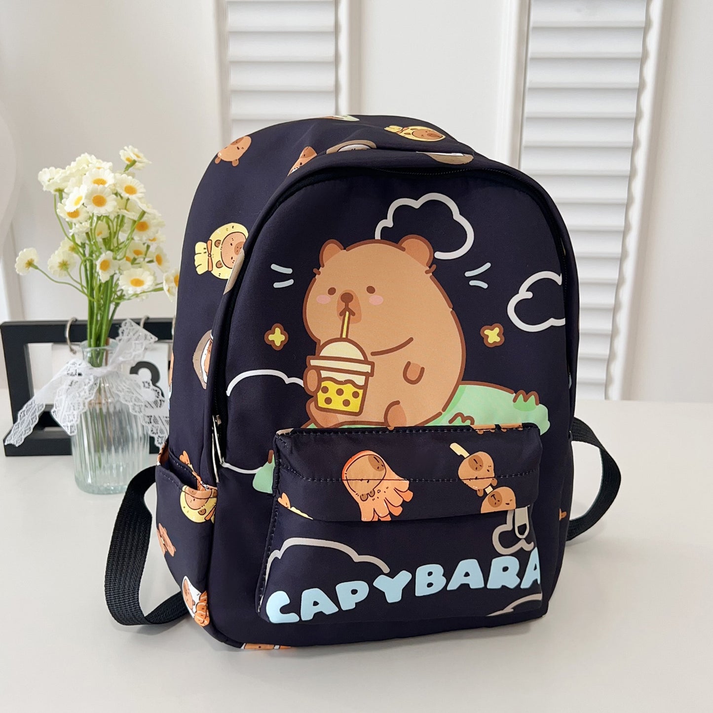 Niedlicher Rucksack im Cartoon-Stil Brehn