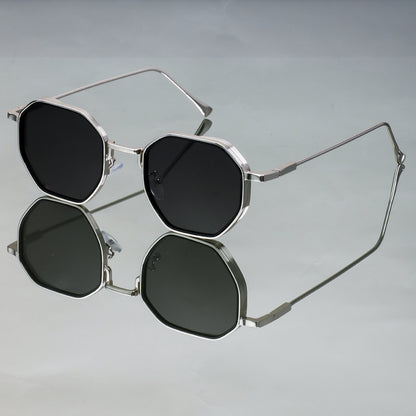 Damen Sonnenbrille im eleganten, geometrischen Stil mit strapazierfähigem Rahmen Brehn