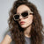 Damen oversized geometrische Sonnenbrille mit modernem Rahmen Brehn