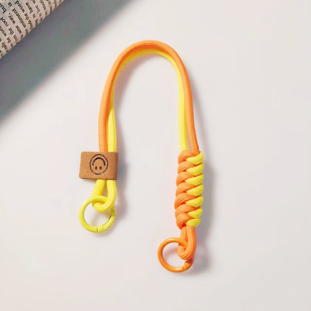 Multifunktionales Paracord Zubehörband Brehn