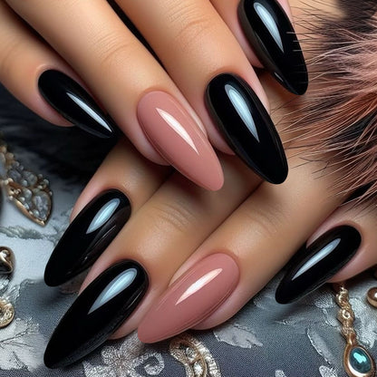 Kunstnagelset mit stilvollen und eleganten Designs Brehn