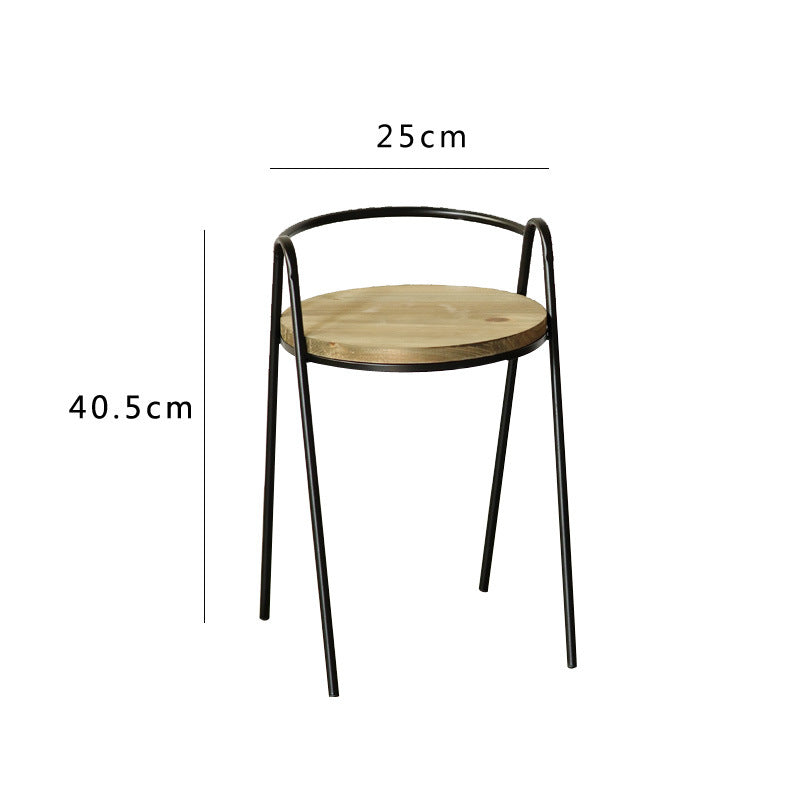 Moderner Hocker mit Holzsitz Brehn