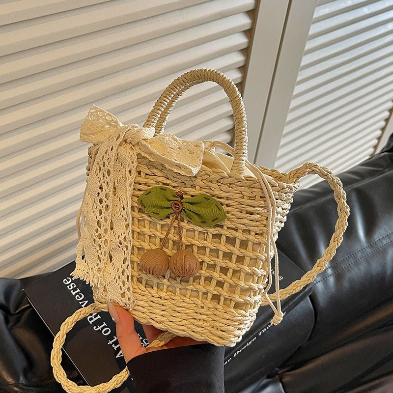 Handgefertigte Strohtasche