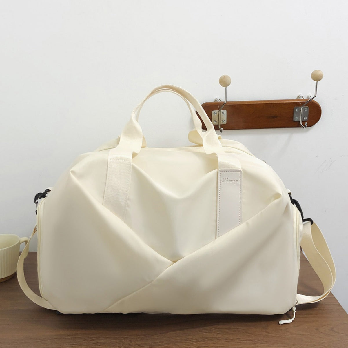Sportliche Reisetasche mit Intelligentem Fächerdesign und Verstellbarem Schultergurt Brehn