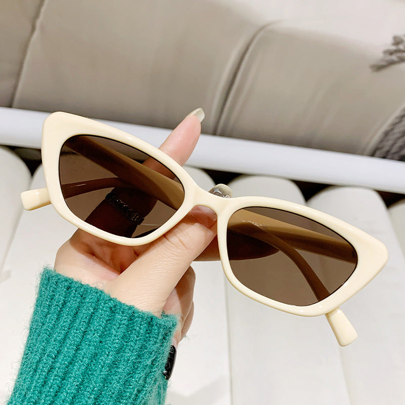 Damen Cat-Eye Sonnenbrille mit hochwertigem, geometrischem Rahmen Brehn