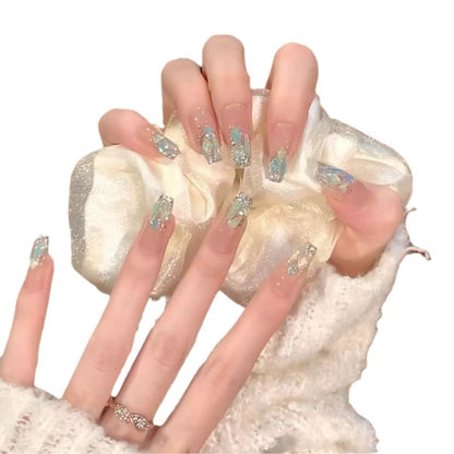 Glamouröses, mit Kristallen akzentuiertes Press-On-Nagelset Brehn