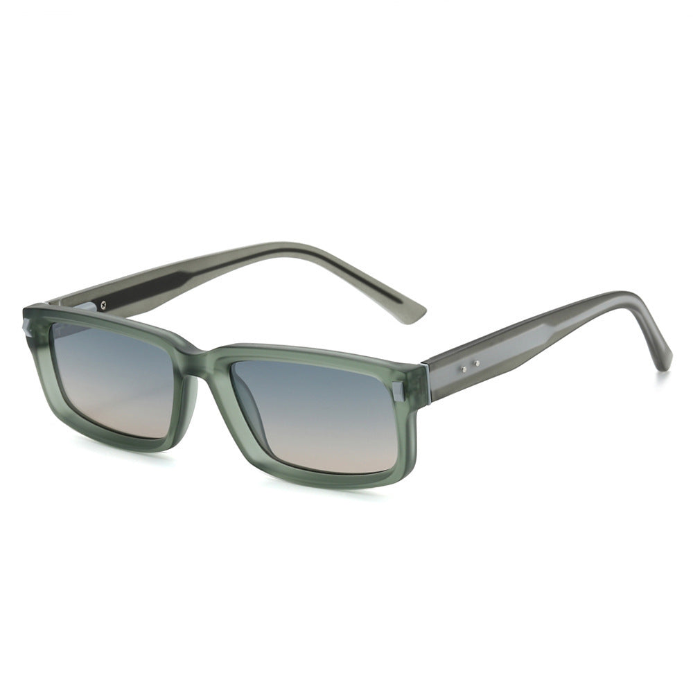 Damen Sonnenbrille im modernen Design Brehn
