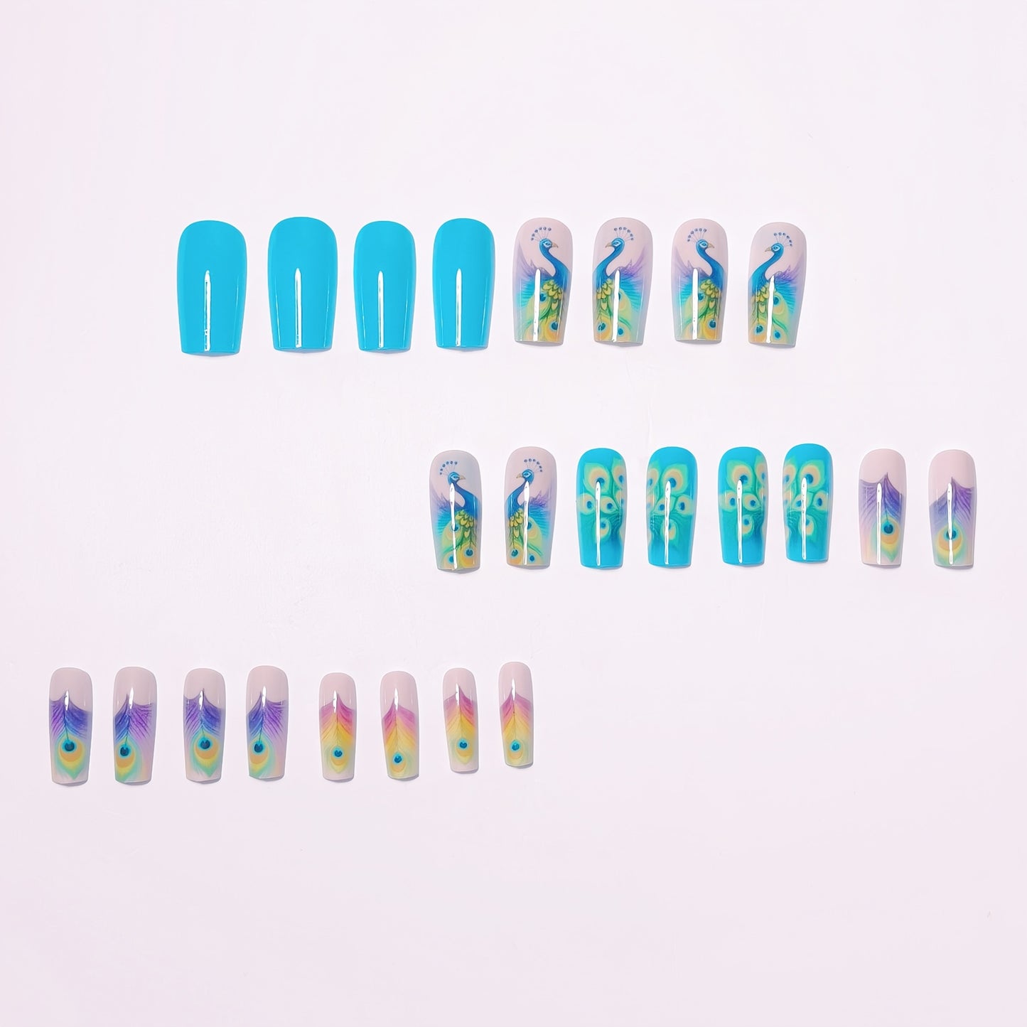 Kreative Nagelkunst mit Pfauendesign Brehn