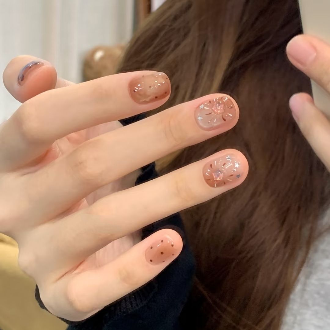Artisan Floral Press-On Nail Set Brehn