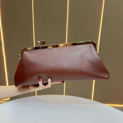Stilvolle Satin Abend Clutch