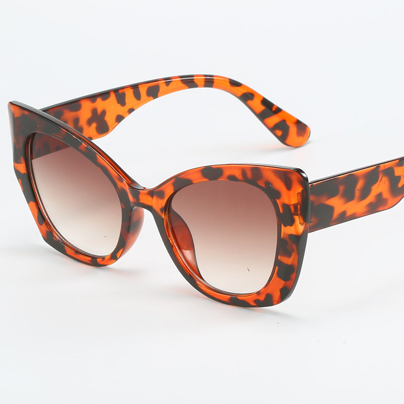 Damen Modische Cat-Eye Sonnenbrille mit elegantem Design Brehn