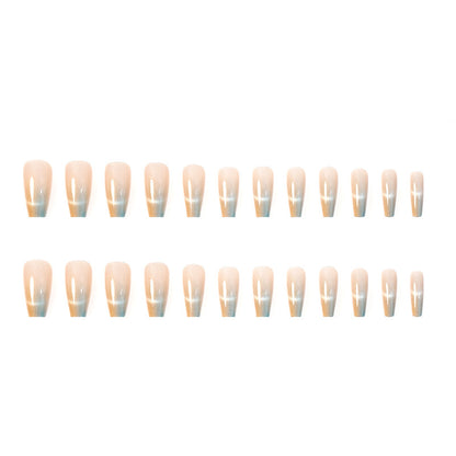 Stylische Ombre-Nagelspitzen