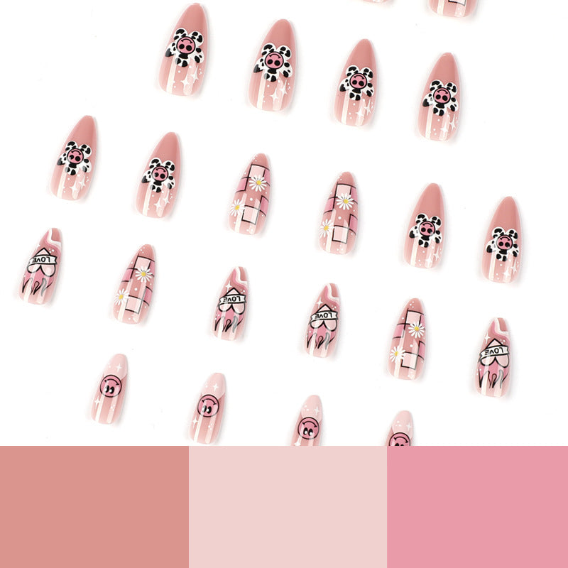Kunstvolle Nagelverlängerungen mit verspieltem Design und einzigartigen Motiven Brehn