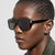 Damen oversized Sonnenbrille mit quadratischem Gestell und polarisierenden Gläsern Brehn