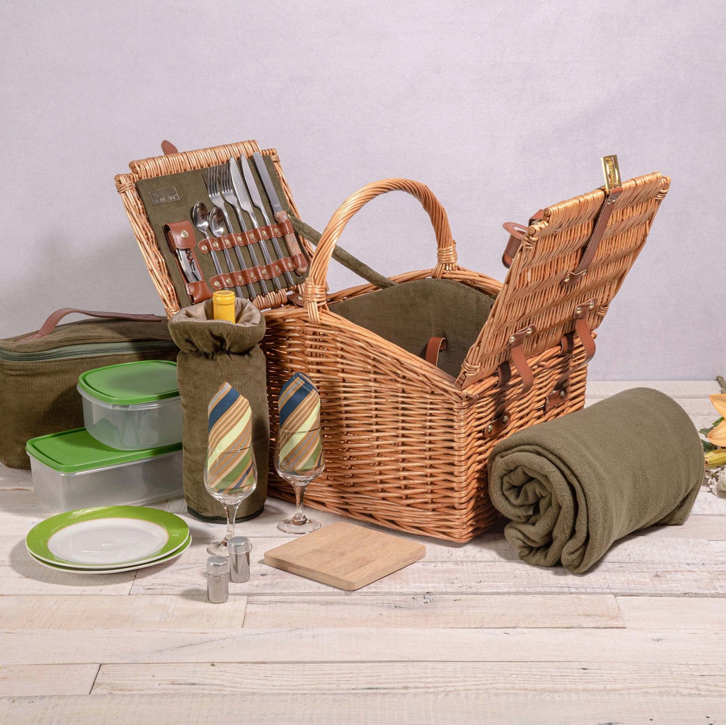 Damen Korb für komfortables Picknicken mit praktischem Deckel Brehn