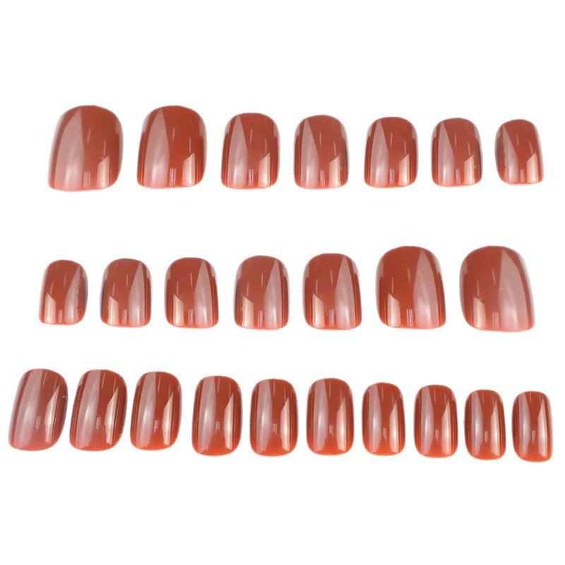 Stylisches Press-On Nagelset mit eleganten Akzenten Brehn