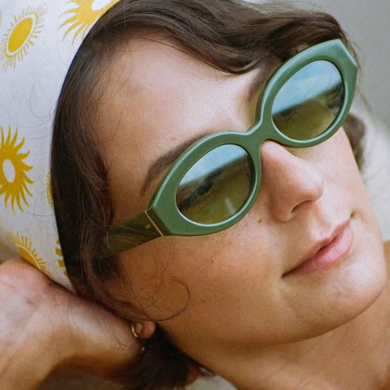 Damen trendige Katzenaugen-Sonnenbrille mit animalischem Muster Brehn