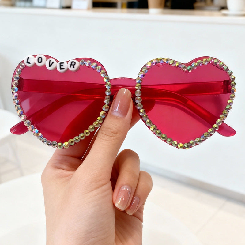 Herzförmige, mit Strass veredelte Sonnenbrille Brehn 1787141205