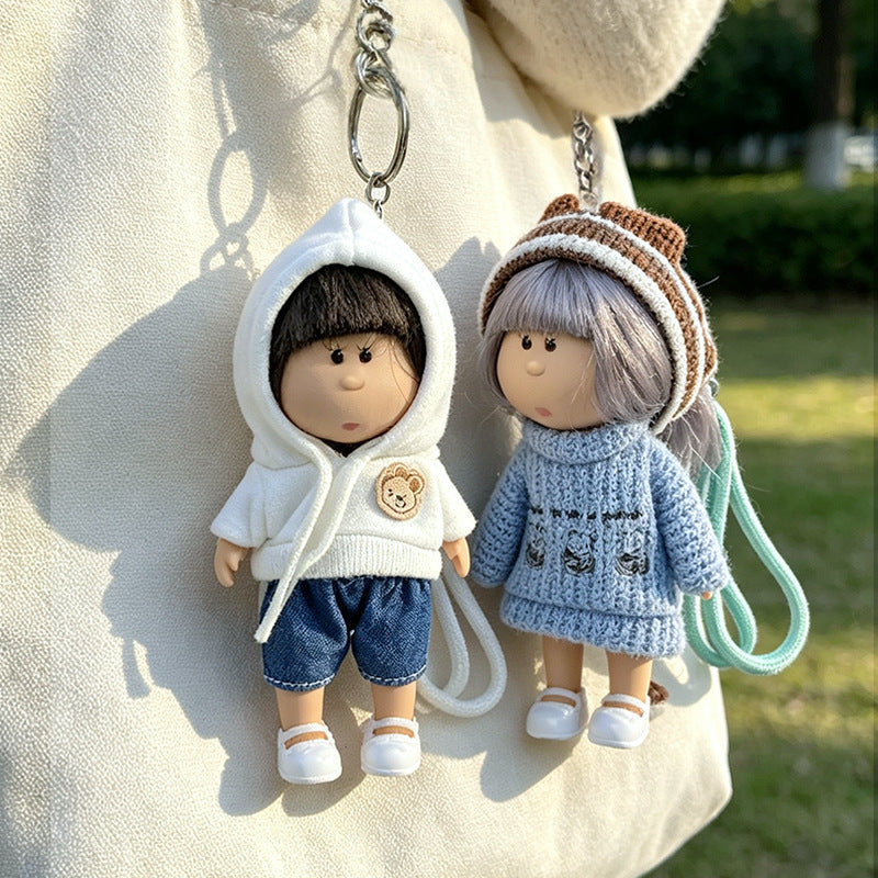 Hooded Doll Bag Charm Schlüsselanhänger mit Denim-Outfit & Schlaufe Brehn