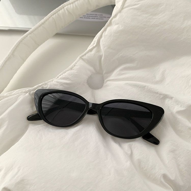 Stylische Katzenaugen-Sonnenbrille Brehn