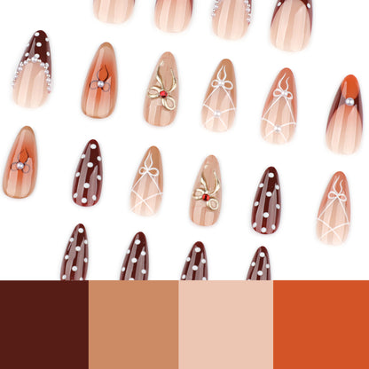 Kunstvolle Stiletto-Nägel im eleganten Design Brehn