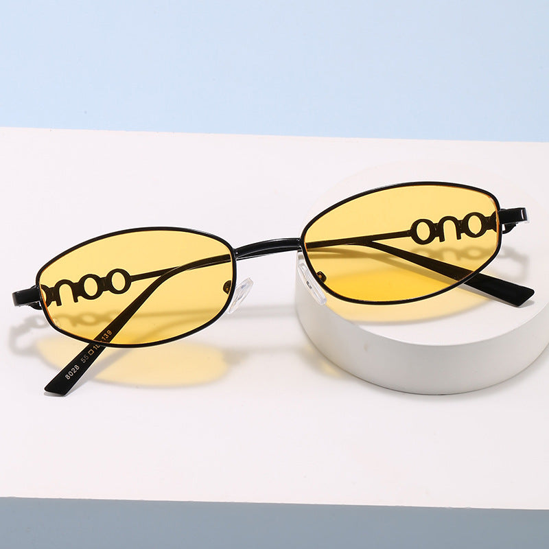Modische Sonnenbrille Im Eleganten Ovaldesign Brehn