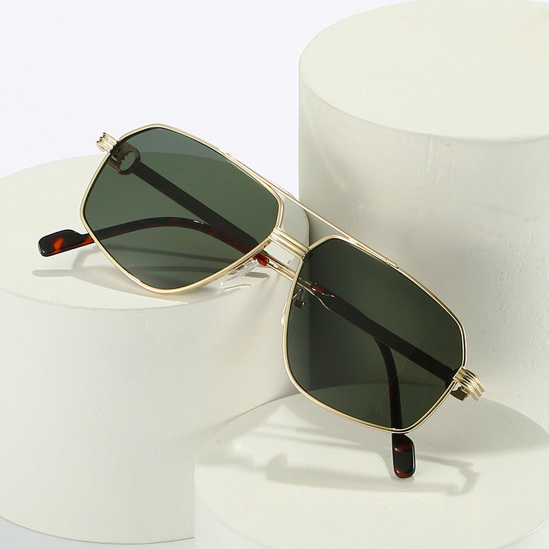 Stylische Rechteckige Brille Brehn