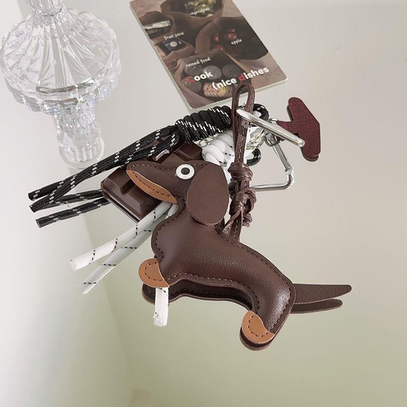Hundeförmiger Charm Schlüsselanhänger Brehn
