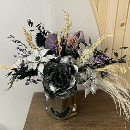Lebensechte dekorative Blumenmittelstück