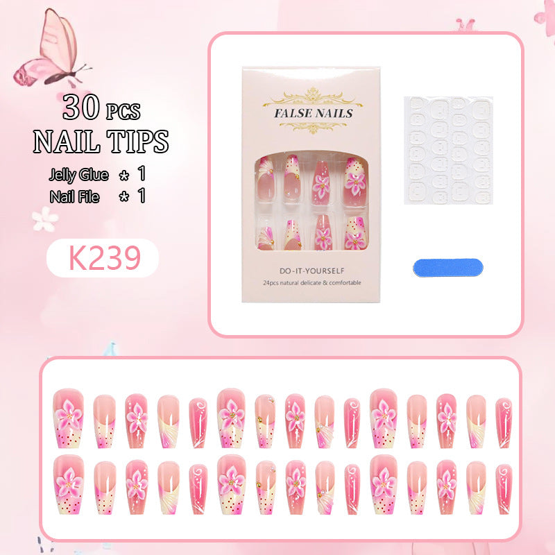 Kunstnagelset mit eleganten Blütenmotiven Brehn