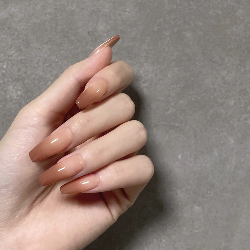 Kunstnägel mit elegantem Ombre-Effekt Brehn